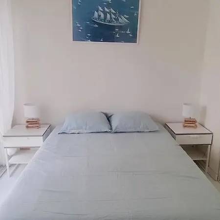 T2 Full Centre At 7 Min From The 阿卡雄